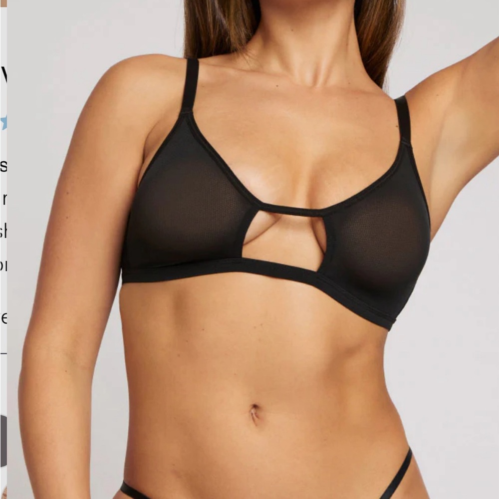 Negative Sieve Cutout Bra Size 2